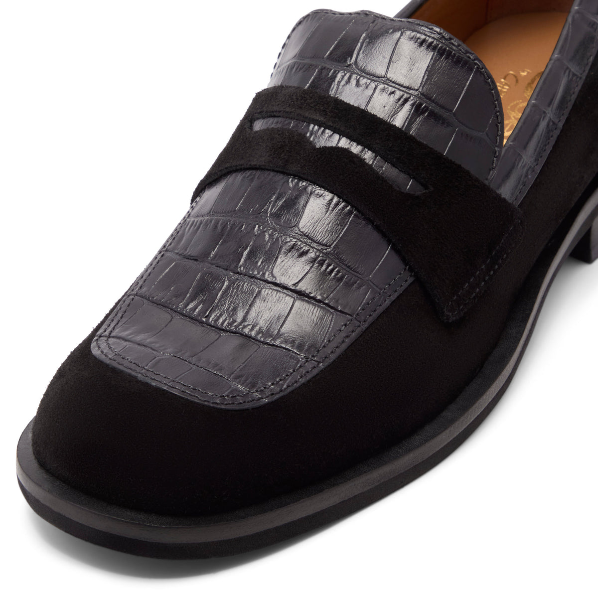 Thailisse Black Suede Loafer