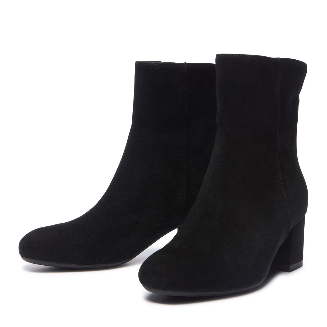 SARTINA BLACK SUEDE ANKLE BOOTS