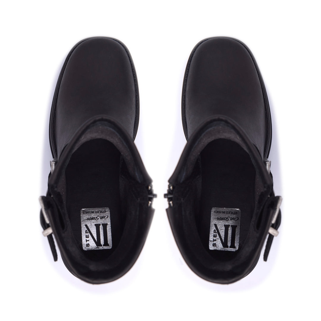Buona Black Leather Ankle Boots