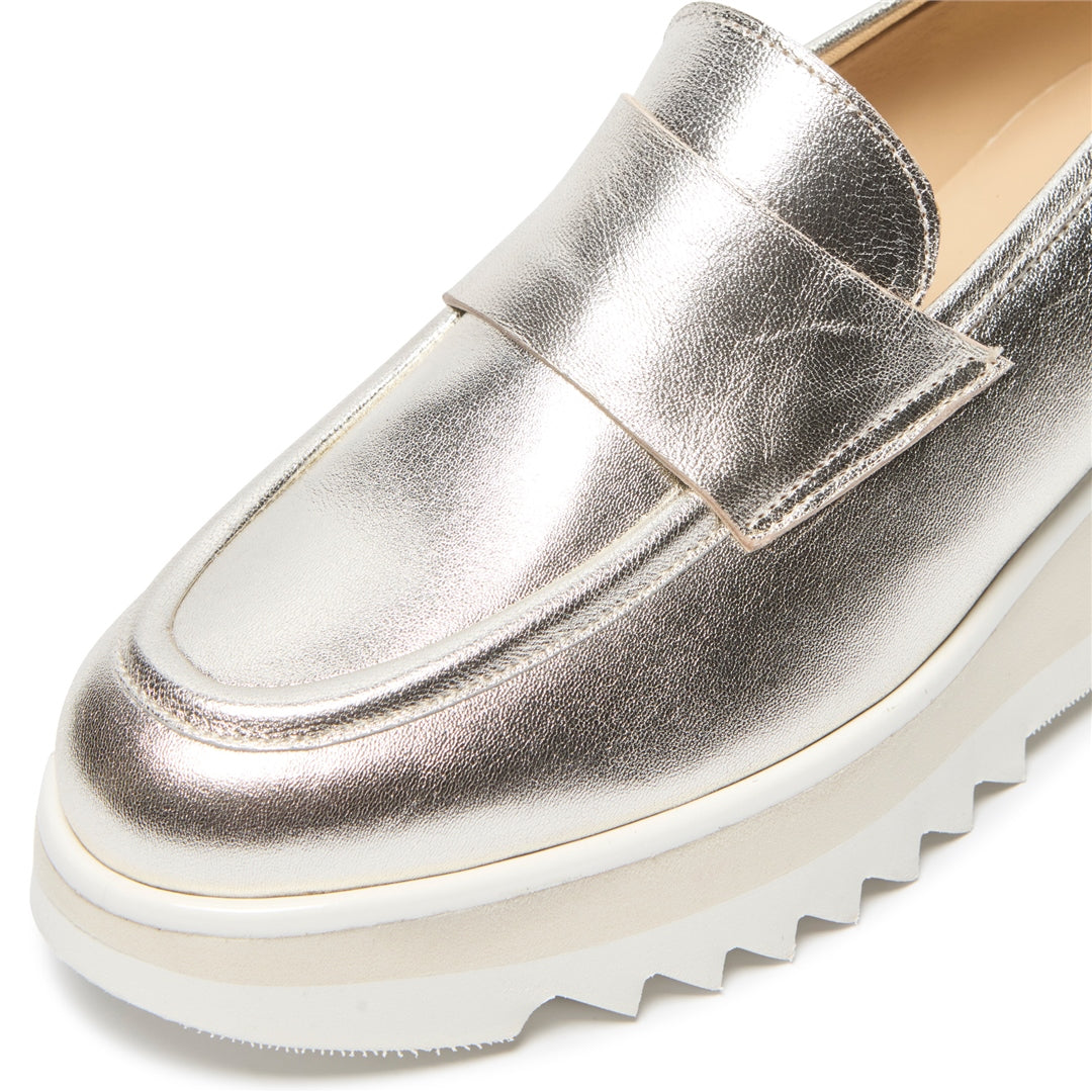 Grigio Champagne Leather Loafers
