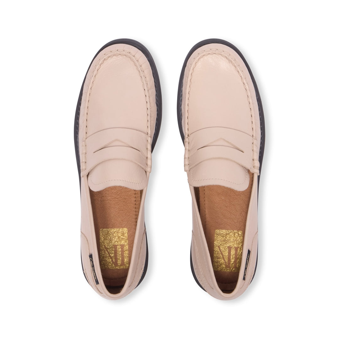 Centesimi Off White Leather Penny Loafers