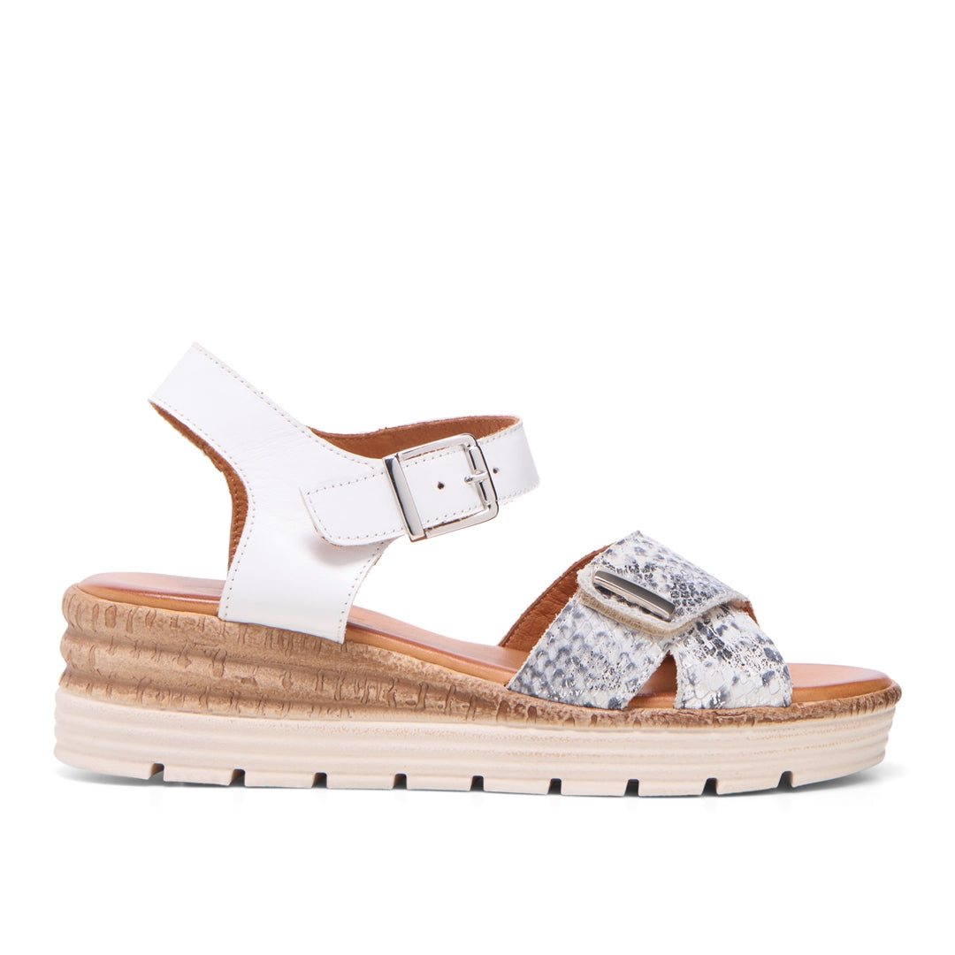 Caputa White/Silver Leather Sandals