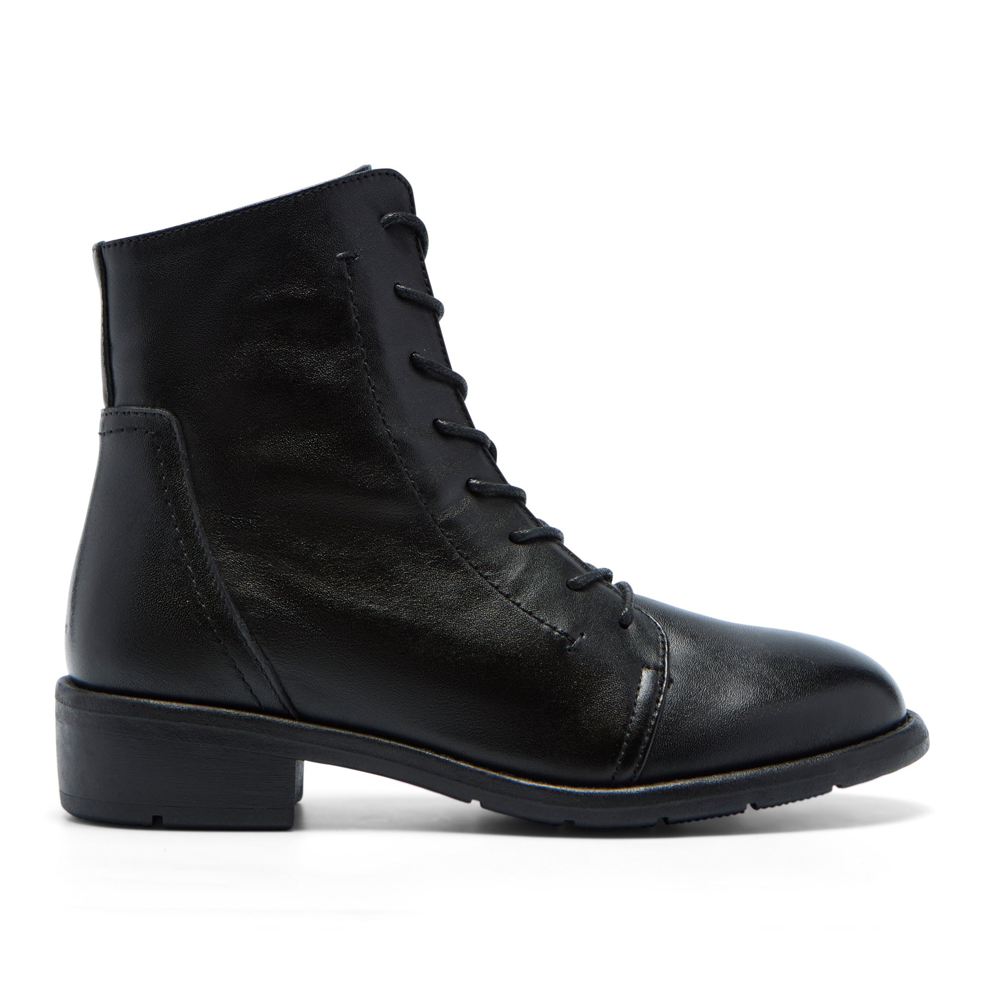 Duroni Black Leather Ankle Boot