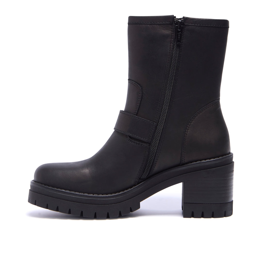 Buona Black Leather Ankle Boots