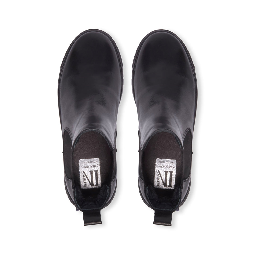 Cozzio Black Leather Ankle Boots