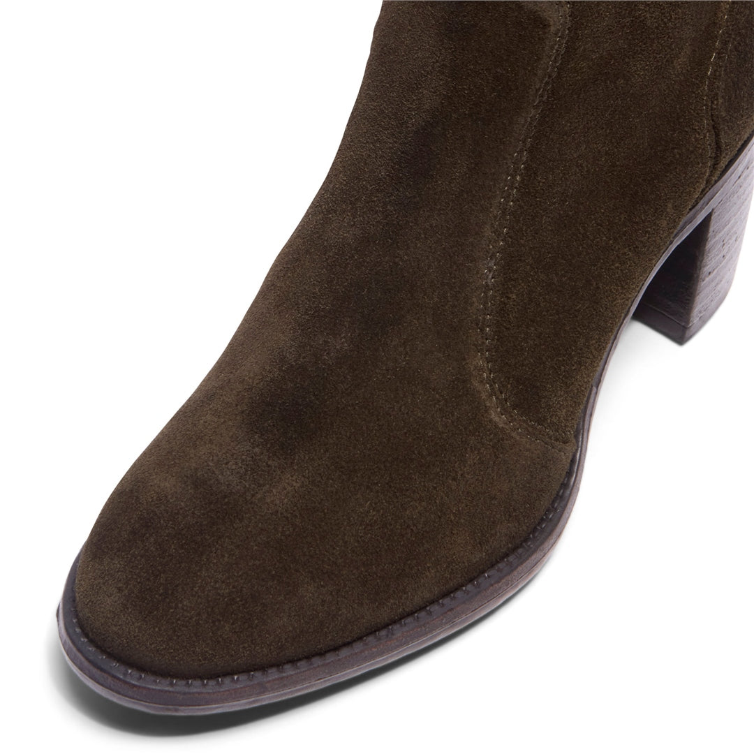 Disagio Green Suede Ankle Boots