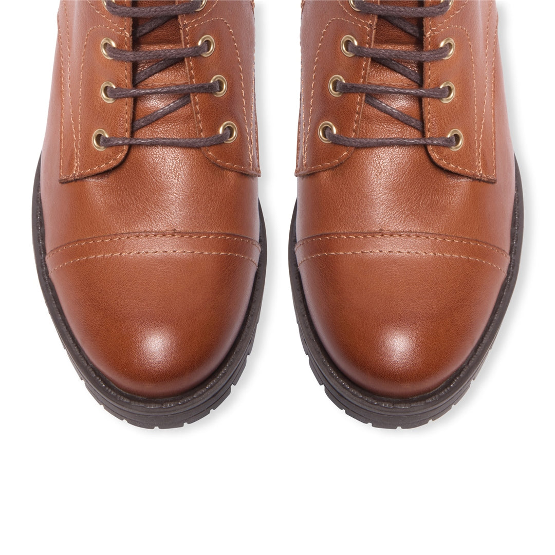 Palou Tan Leather Ankle Boots