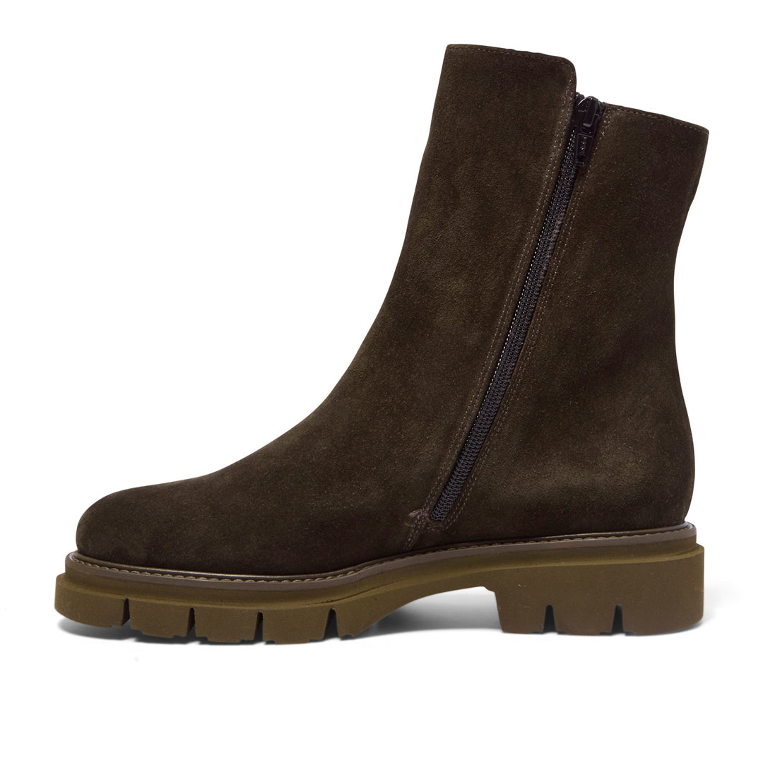 Pinsara Green Suede Ankle Boots