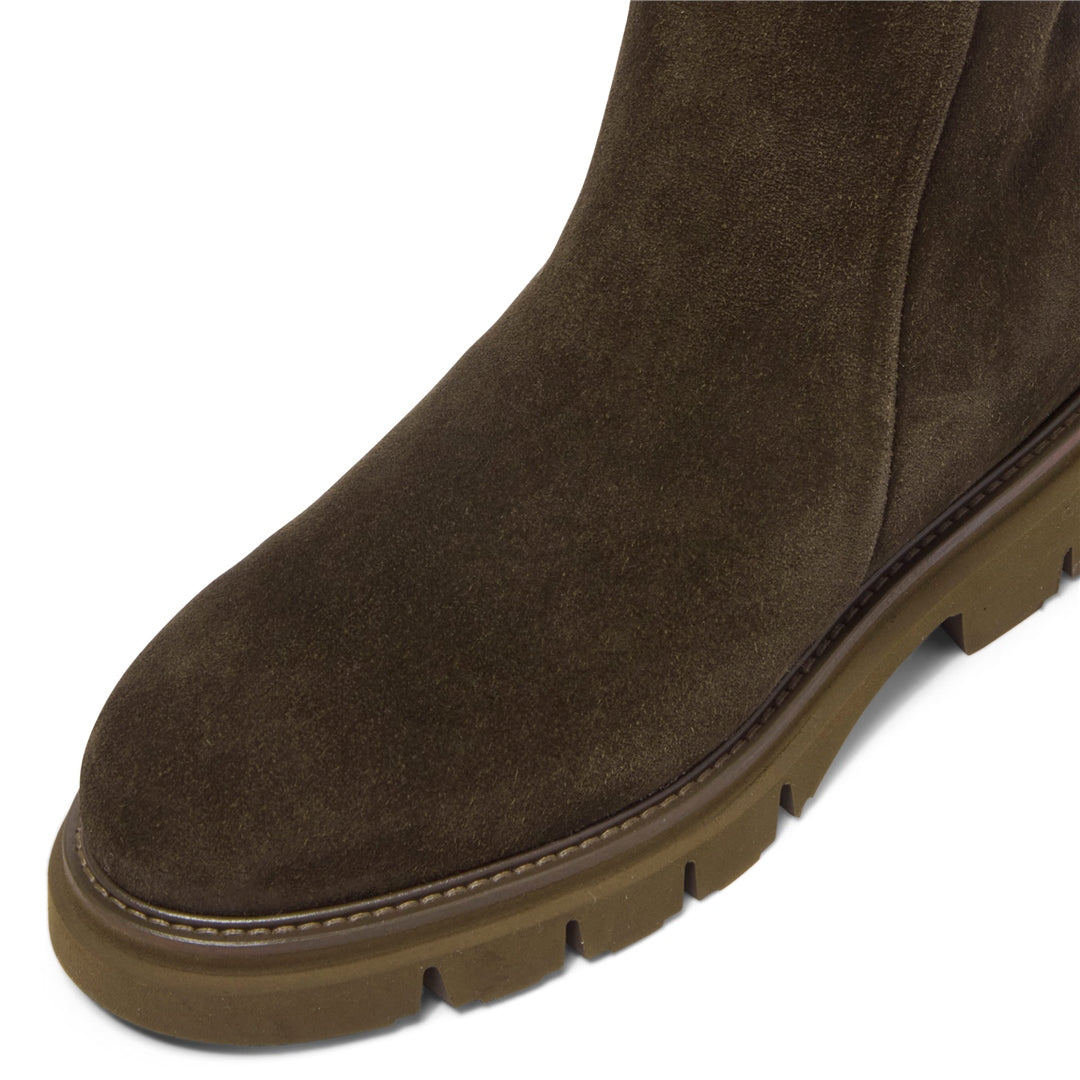 Pinsara Green Suede Ankle Boots