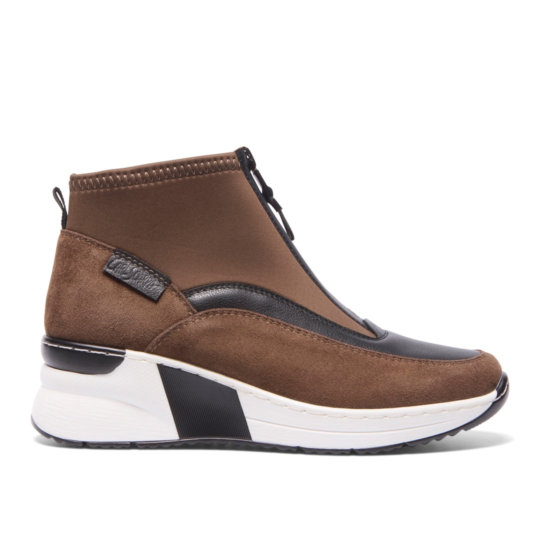 Regale Taupe Leather Leisure