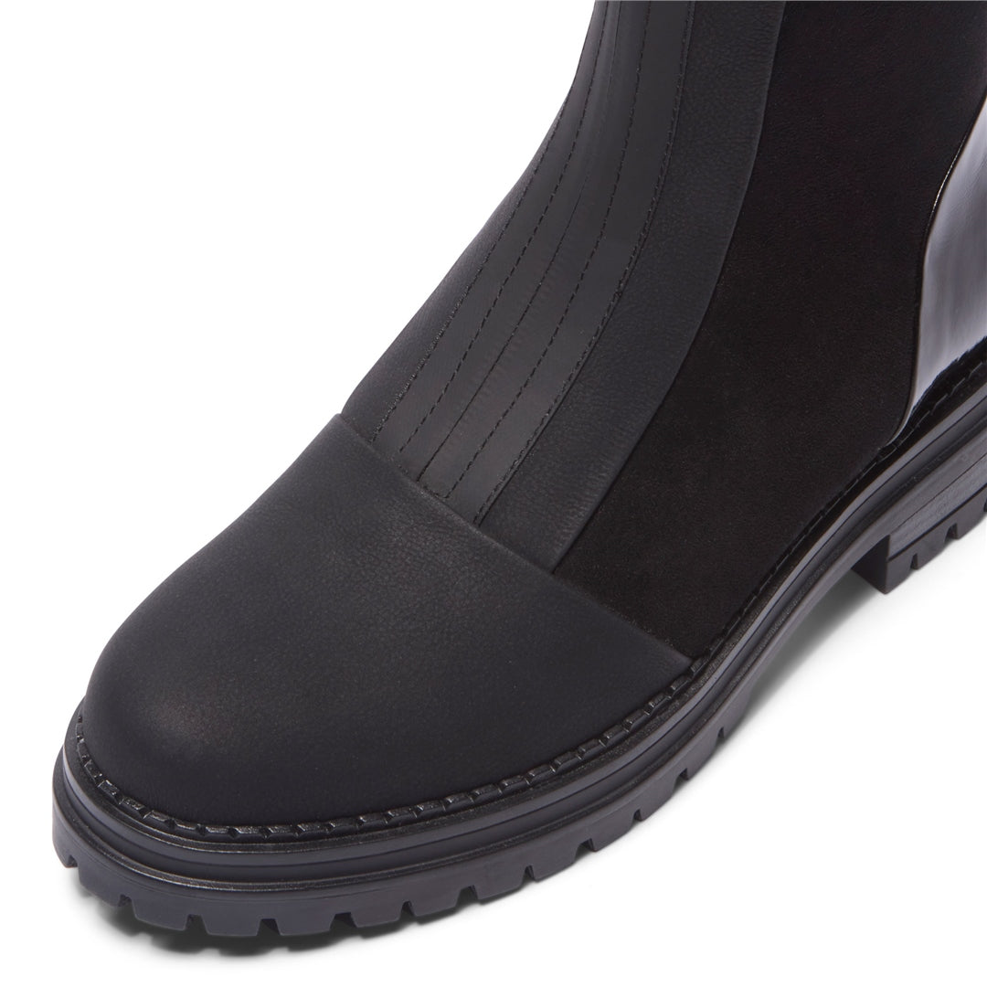 Soligio Black Nubuck Ankle Boots