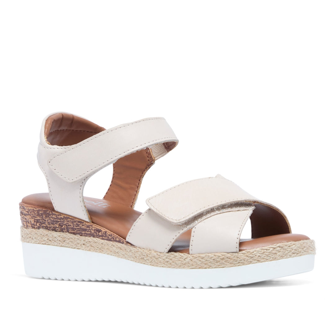 Desana Off-White Sandals