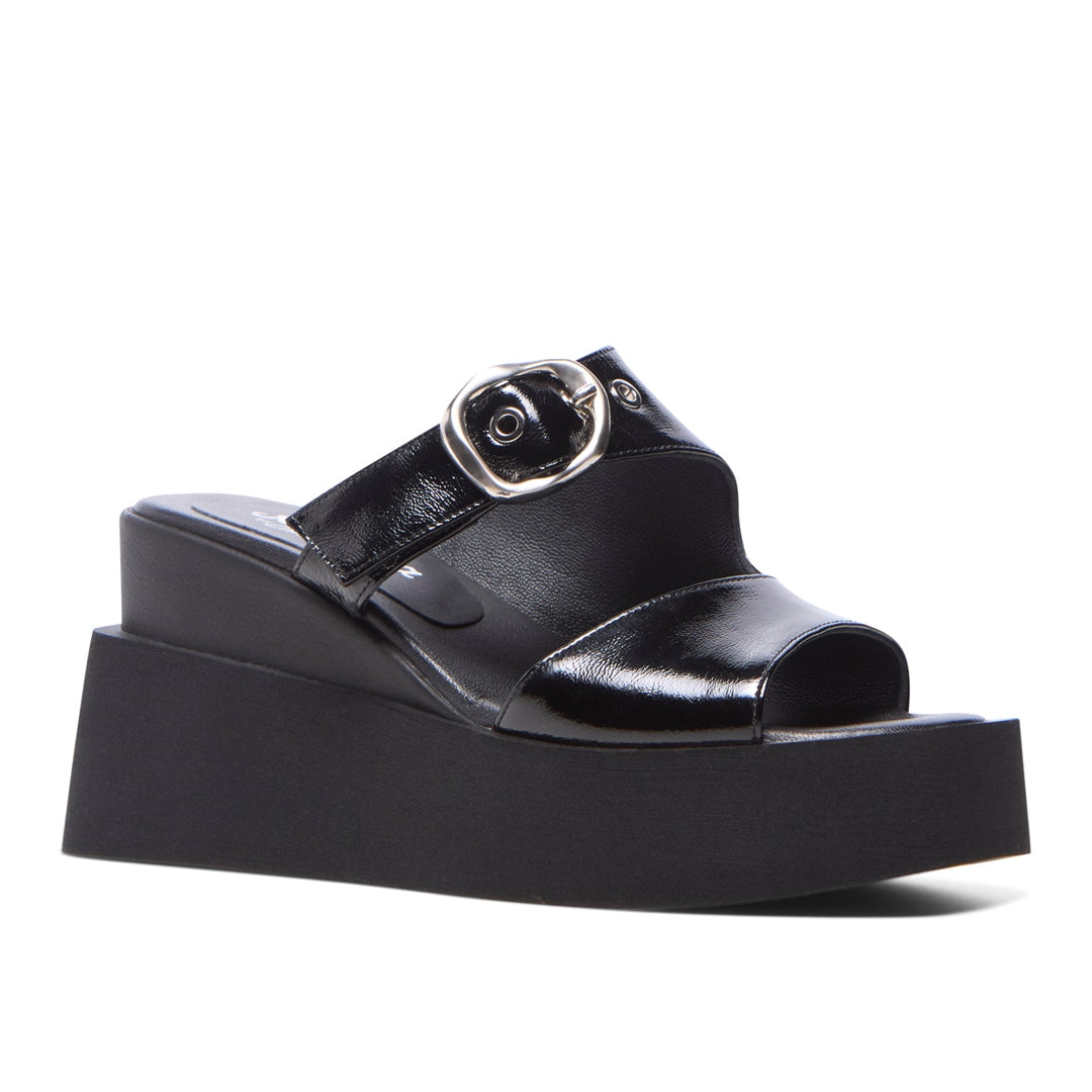 Pinto Black Patent Leather Sandals