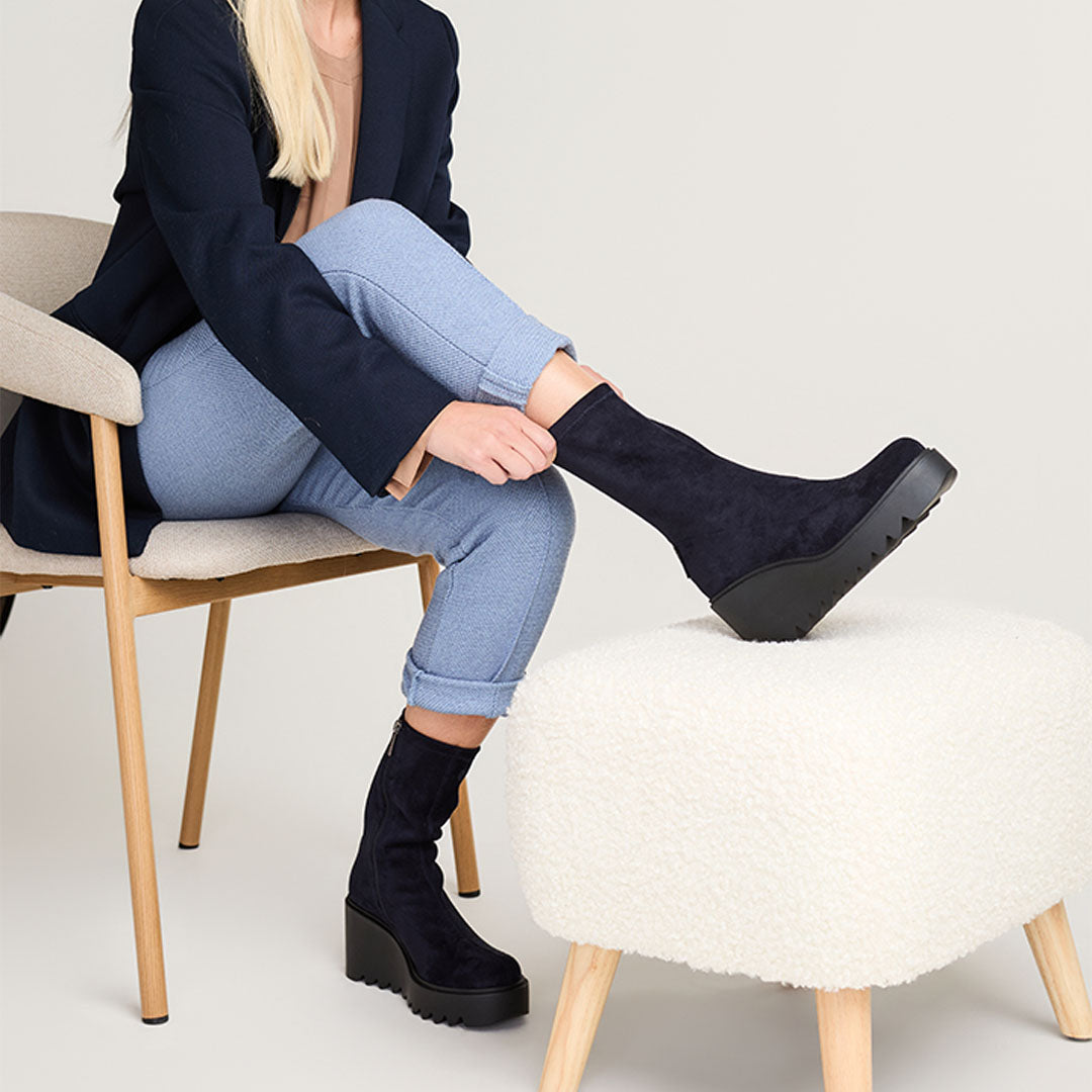Eloria Navy Ogetti Ankle Boot